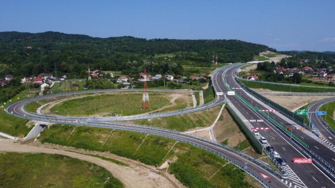 Autostrada Pitești Sibiu, inaugurată pe un nou tronson. FOTO CJ Argeș