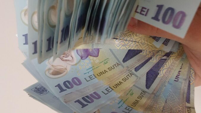 Mai mulți bani. FOTO MoldovanCristian