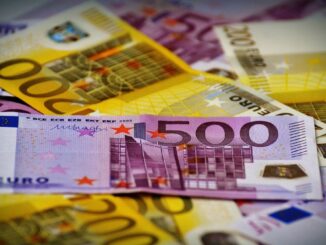 Mai mulți bani pentru investiții. FOTO Alexas_Fotos