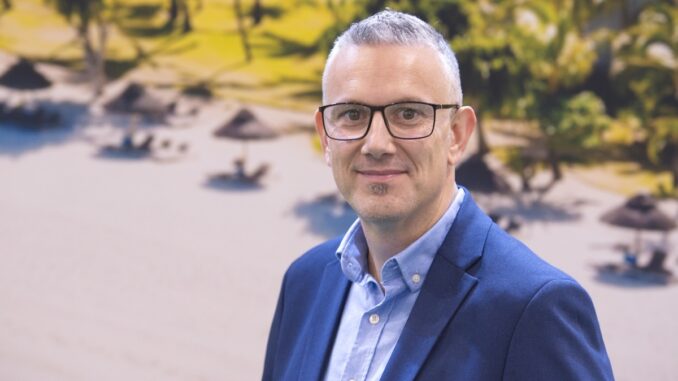 Jurnalistul Adrian Boioglu, președintele Asociației Travel Pro. FOTO Ovidiu Oprea