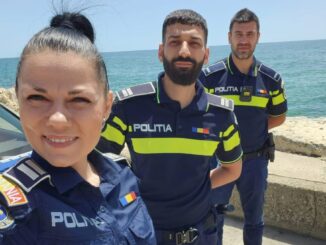 Polițiști pe litoral. FOTO IGPR