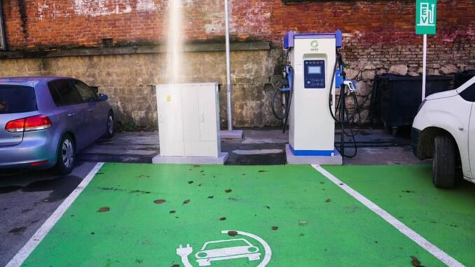 Stație de încărcare electrică. FOTO evgo