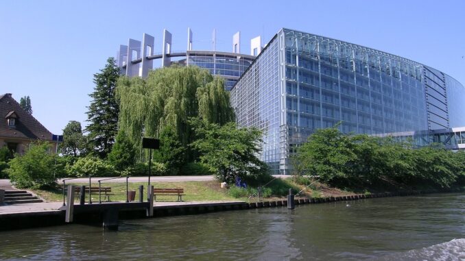 Parlamentul European, Strasbourg. FOTO dimschu