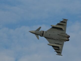 Aeronavă de luptă. FOTO Ovidiu Oprea
