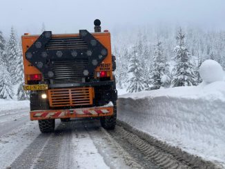 Lucrări la drumurile înzăpezite. FOTO CNAIR